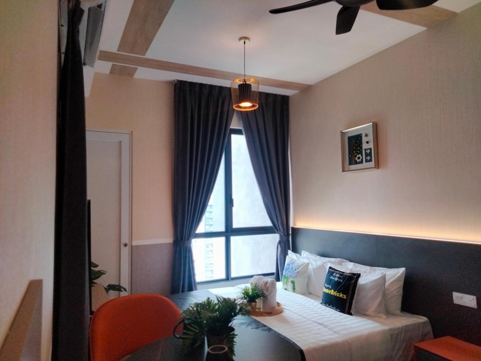 Bangsar South Botanical I Bed & Pillow Kuala Lumpur Luaran gambar