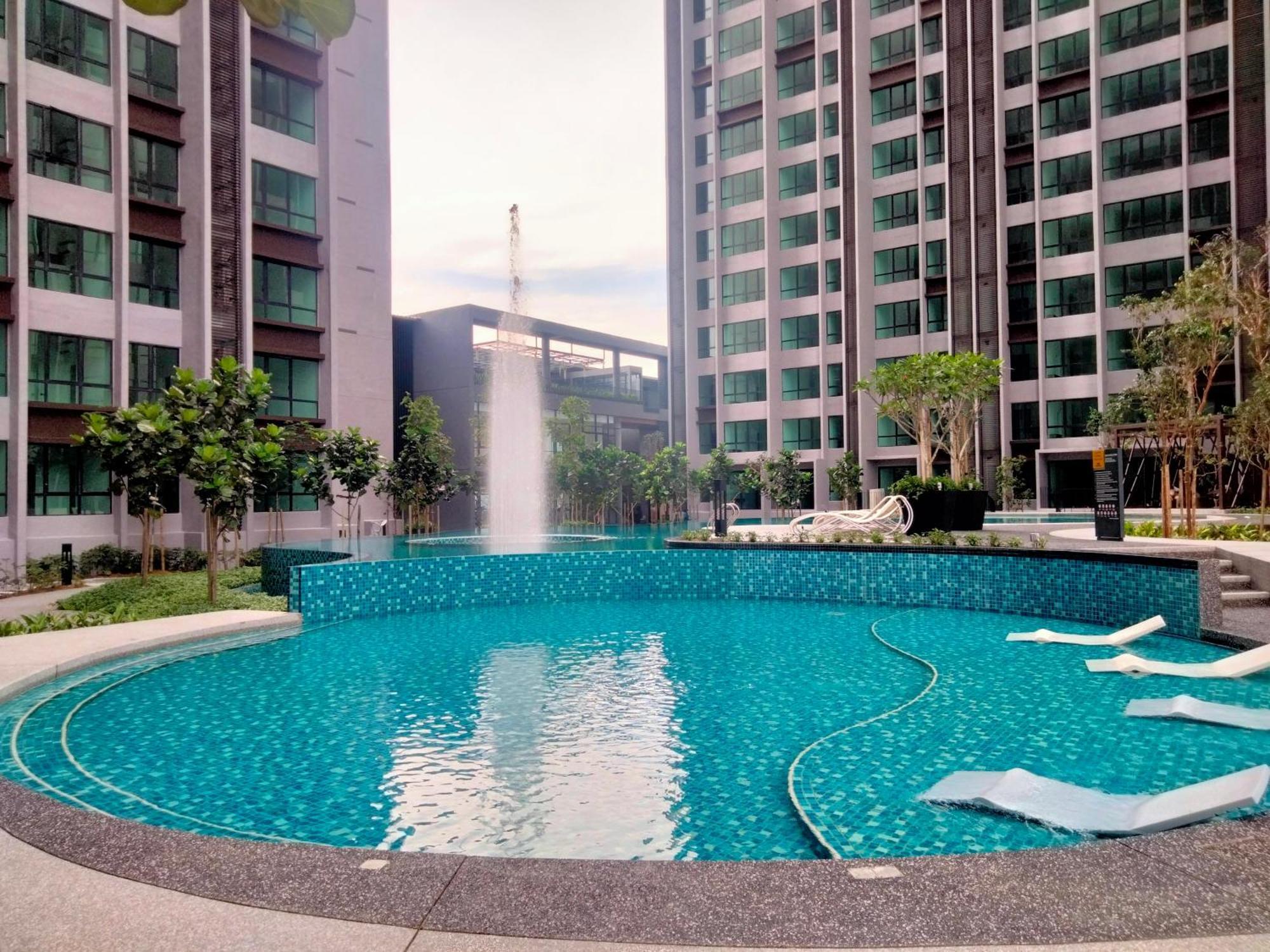 Bangsar South Botanical I Bed & Pillow Kuala Lumpur Luaran gambar